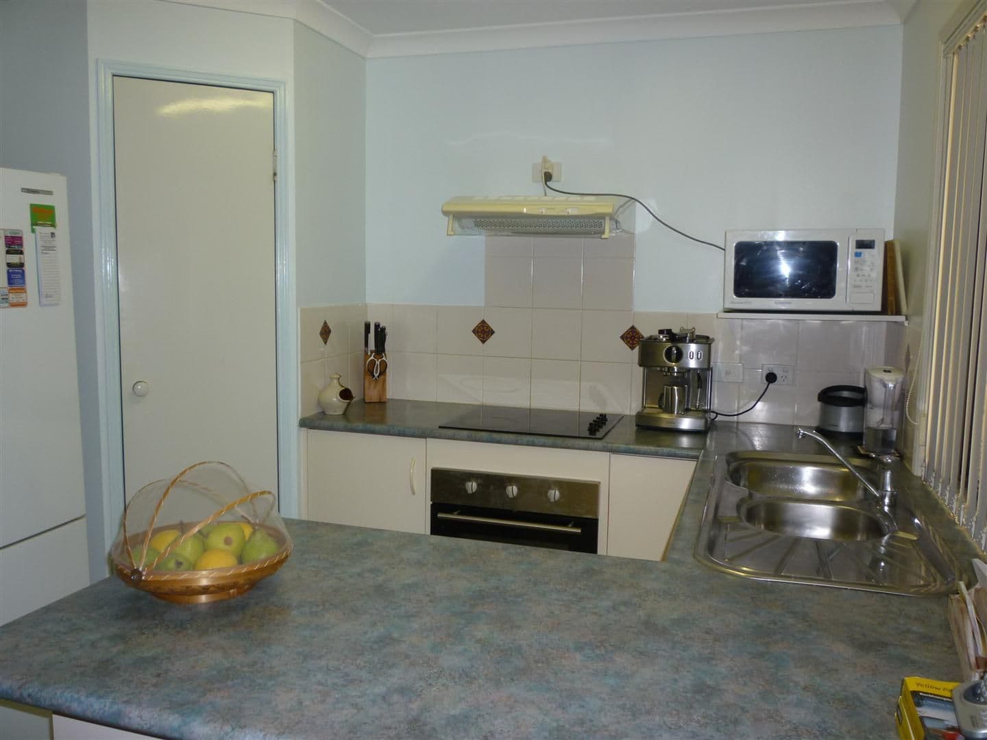 4 Anna Street, GRACEMERE QLD 4702, Gracemere - Thumbnail 6