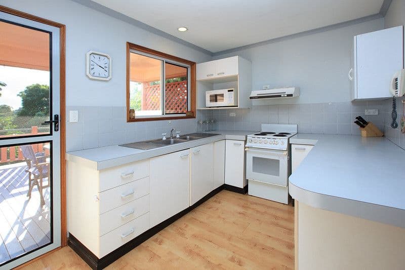 32 The Promenade, CAMP HILL QLD 4152, Camp Hill - Thumbnail 5