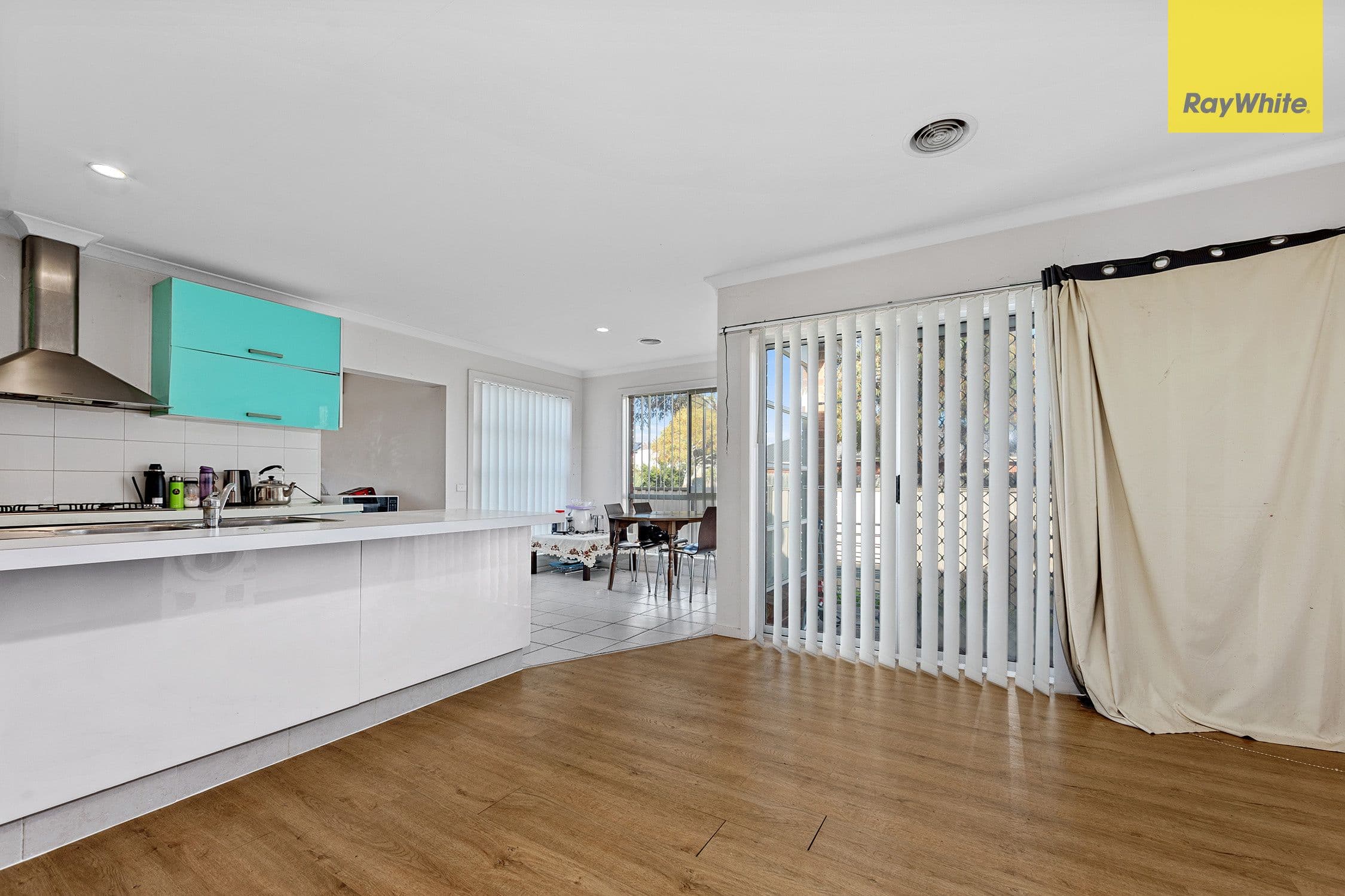 20 Menzies Drive, Burnside Heights VIC 3023, Burnside Heights - Thumbnail 4