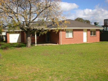 29 Victoria, HOWLONG NSW 2643, Howlong - Thumbnail 5