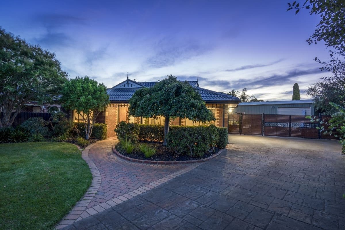 19 Jacqueline Close, Werribee VIC 3030, Werribee - Image 1