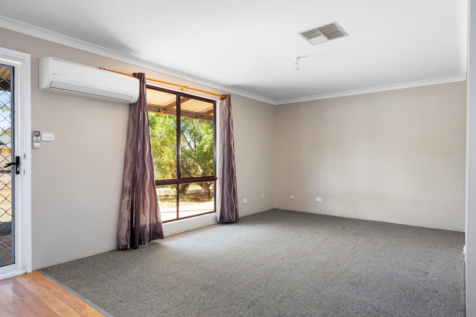 1 Bartlett Place, South Kalgoorlie WA 6430, South Kalgoorlie - Thumbnail 5