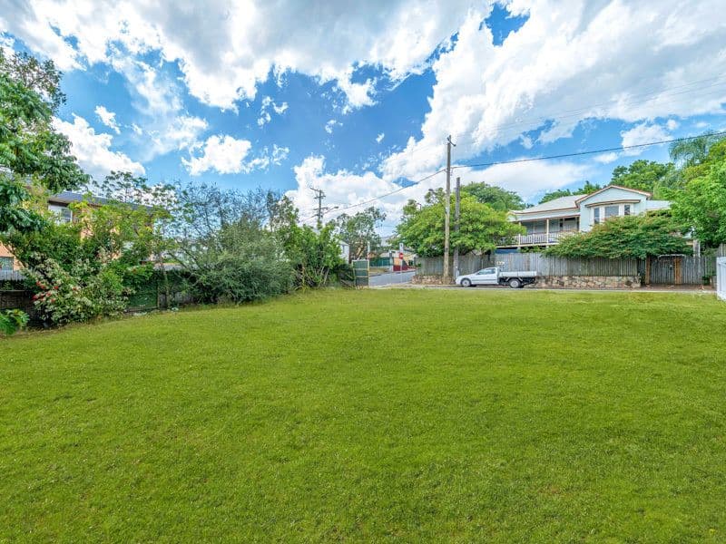 27 Lever Street, Albion QLD 4010, Albion - Thumbnail 2
