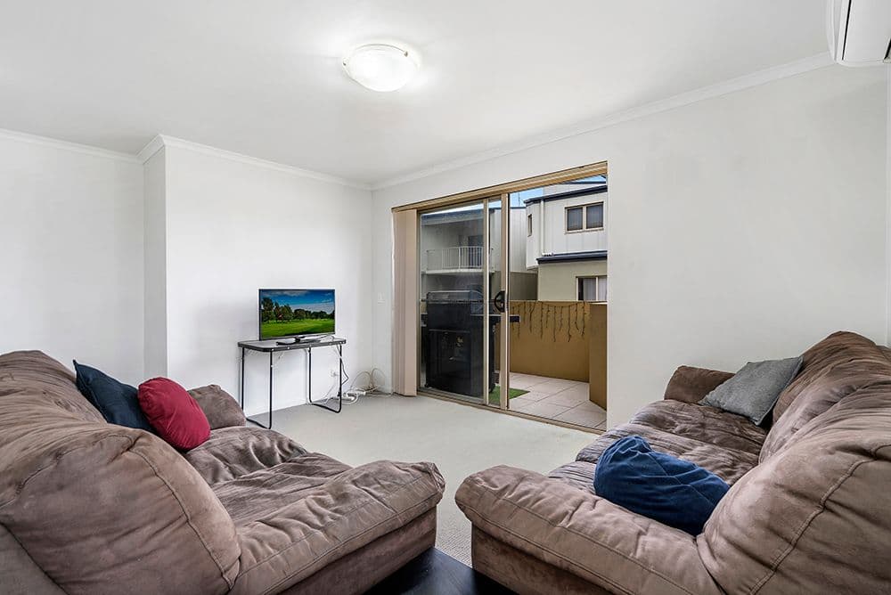 9-11 Gona Street, Beenleigh QLD 4207, Beenleigh - Thumbnail 2