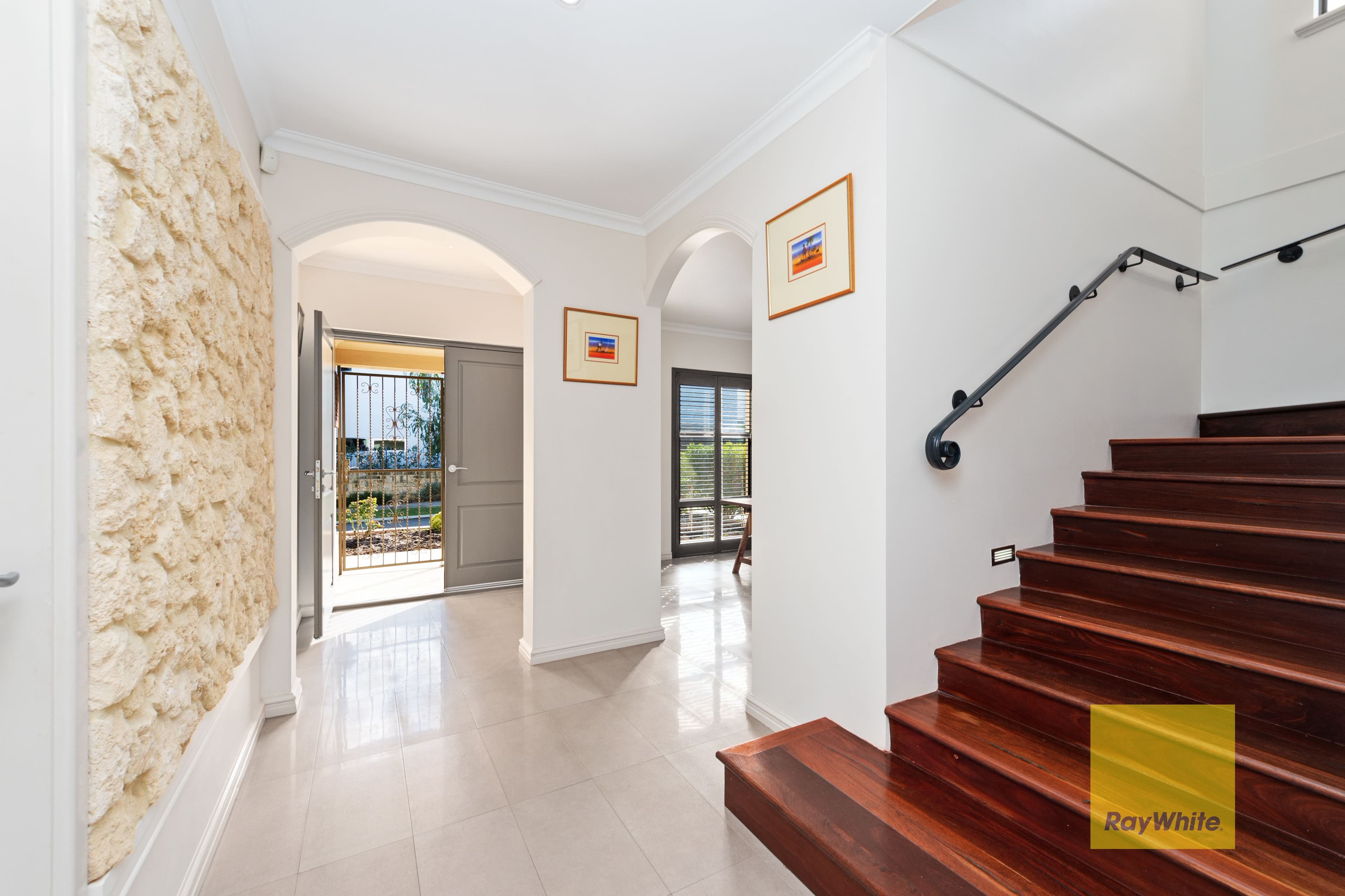18 Nidjalla Loop, Swanbourne WA 6010, Swanbourne - Thumbnail 2