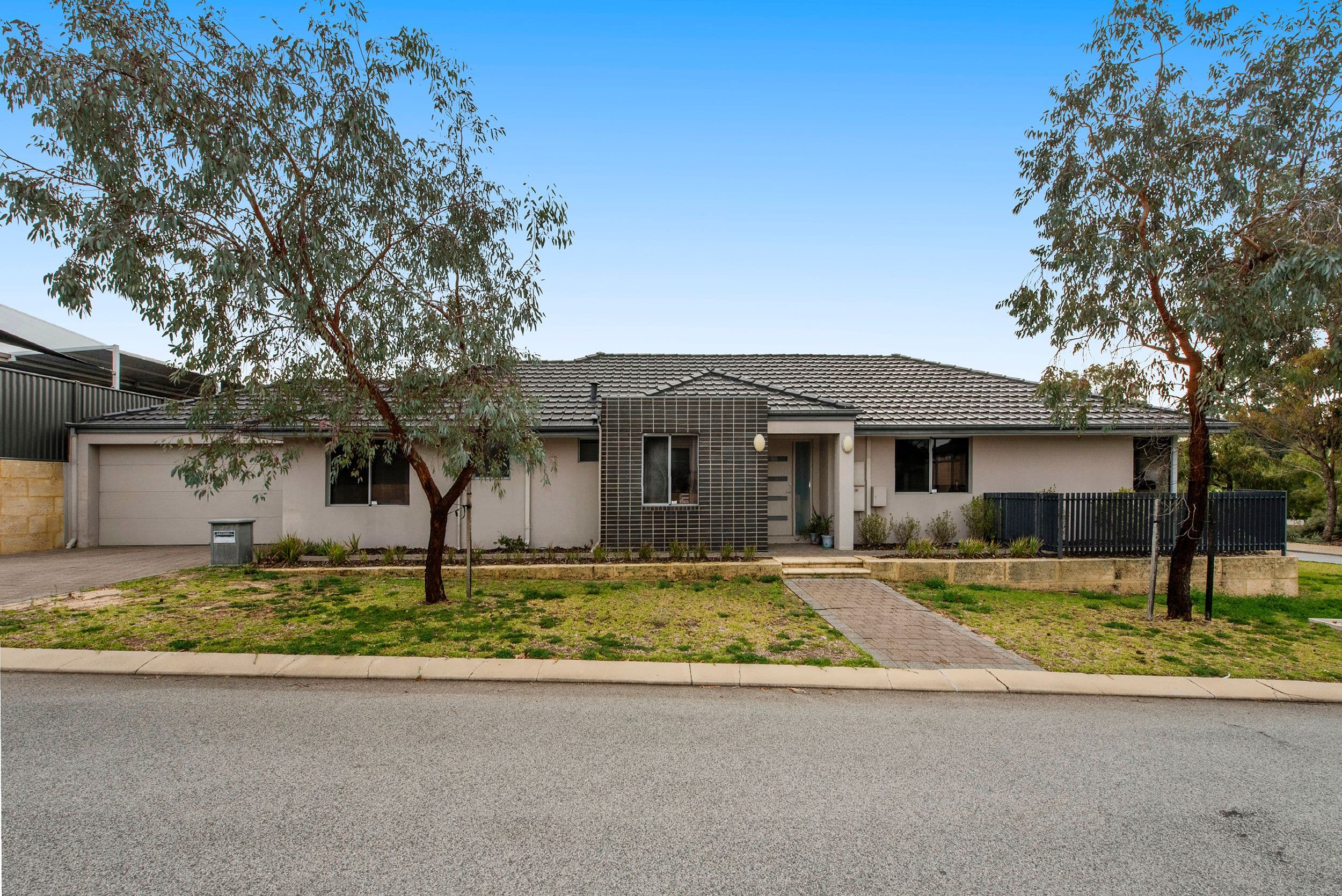 22 Hoover Bend, Baldivis WA 6171, Baldivis - Thumbnail 2