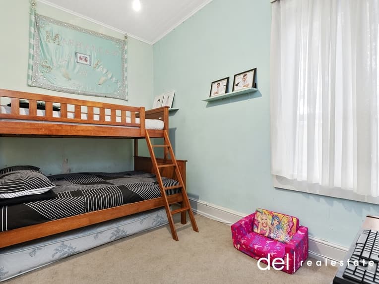 86 Langhorne Street, Dandenong, Dandenong - Thumbnail 7