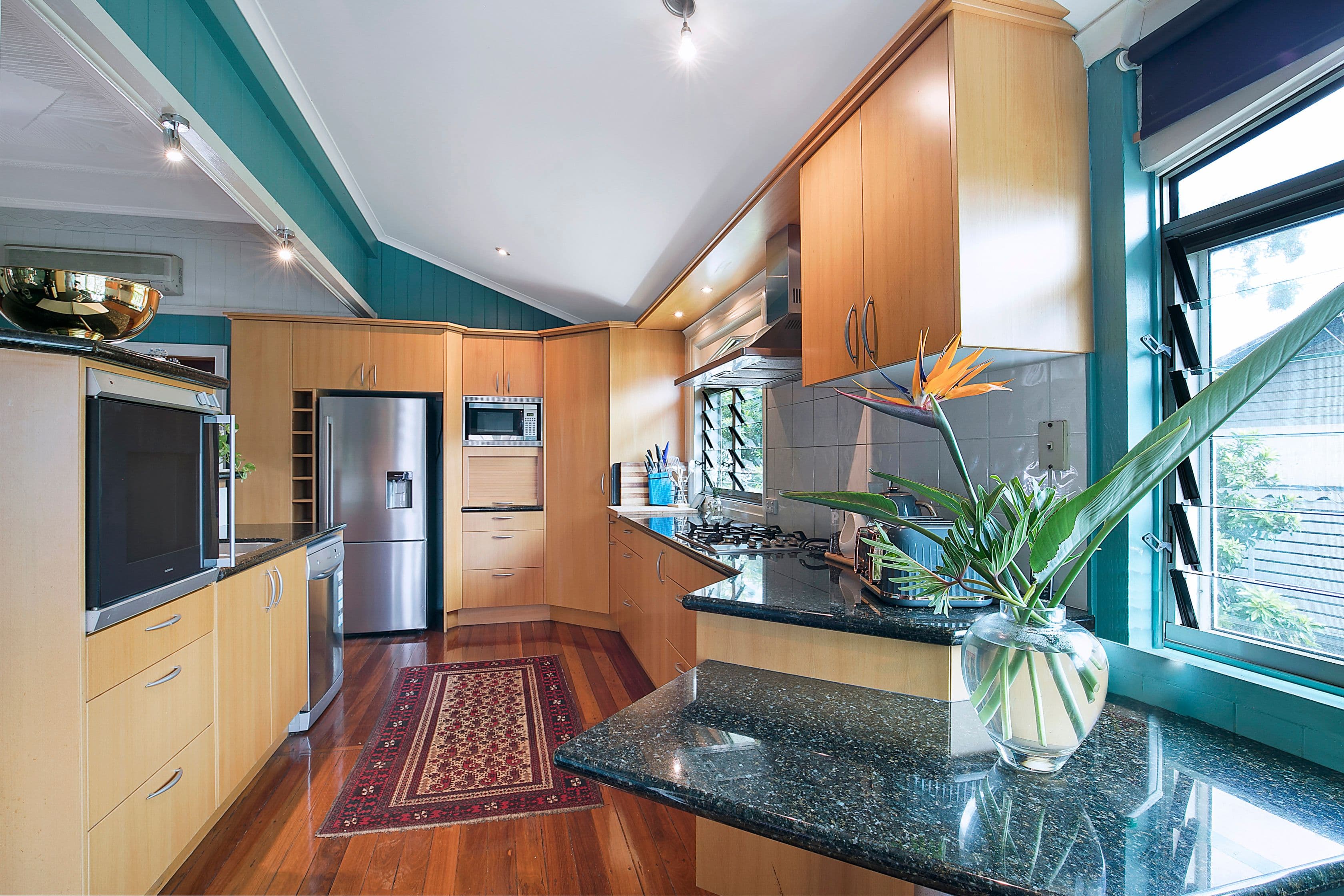 70 Winchester Street, Hamilton QLD 4007, Hamilton - Thumbnail 4