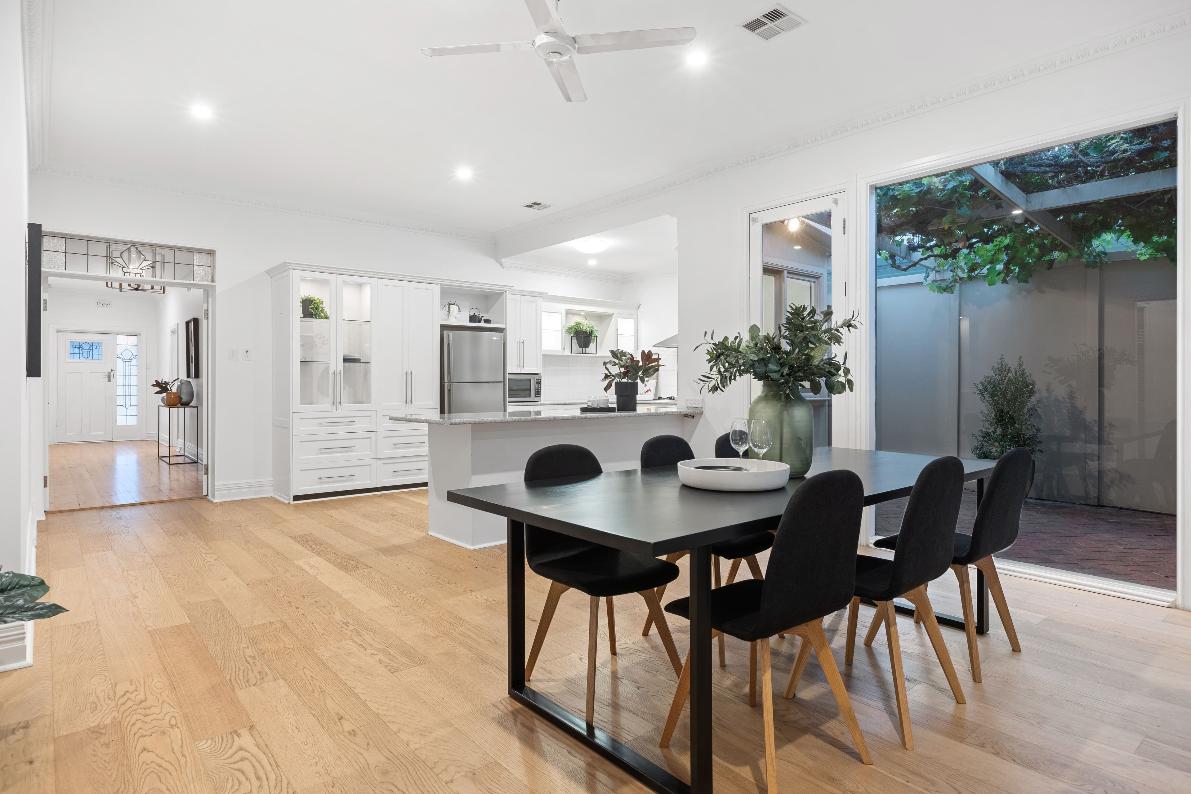 138 East Terrace, Henley Beach SA 5022, Henley Beach - Thumbnail 7
