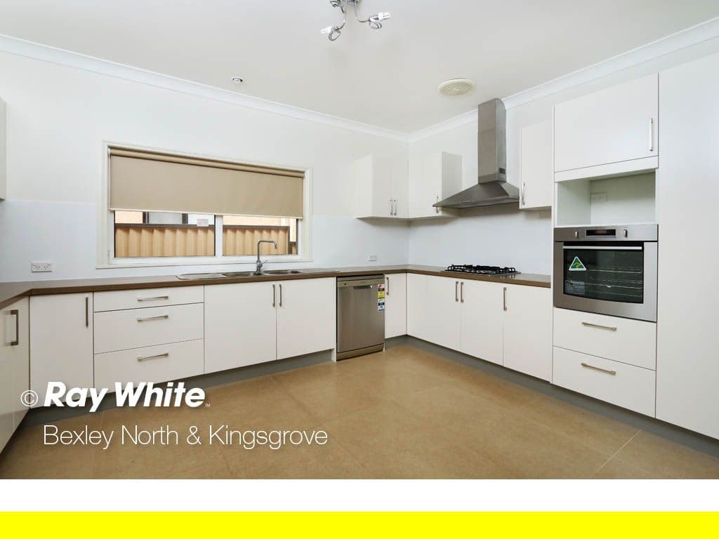 250 Carrington Avenue, HURSTVILLE NSW 2220, Hurstville - Thumbnail 2