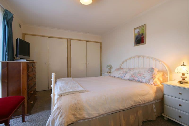24 Flower Street, FERNTREE GULLY VIC 3156, Ferntree Gully - Thumbnail 2