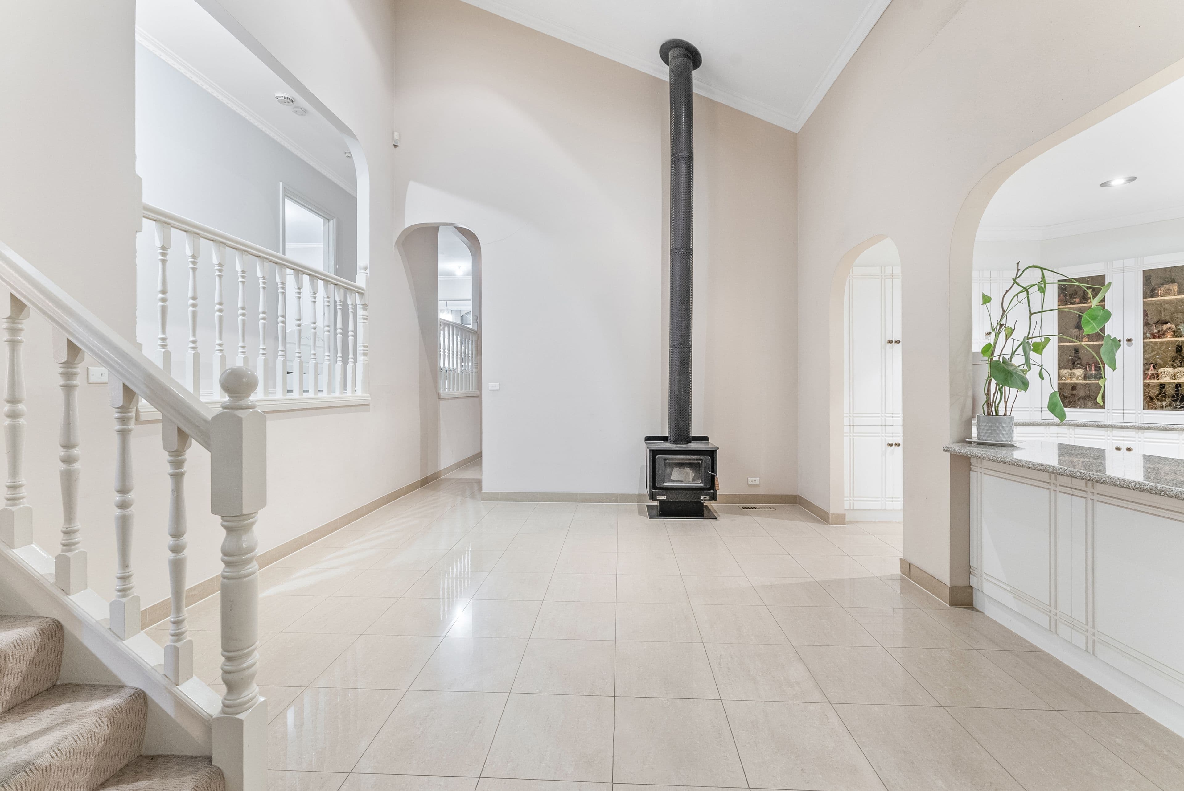 26 Benaroon Drive, Lalor VIC 3075, Lalor - Thumbnail 2