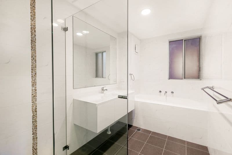 302 Burns Bay Road, LANE COVE NSW 2066, Lane Cove - Thumbnail 4