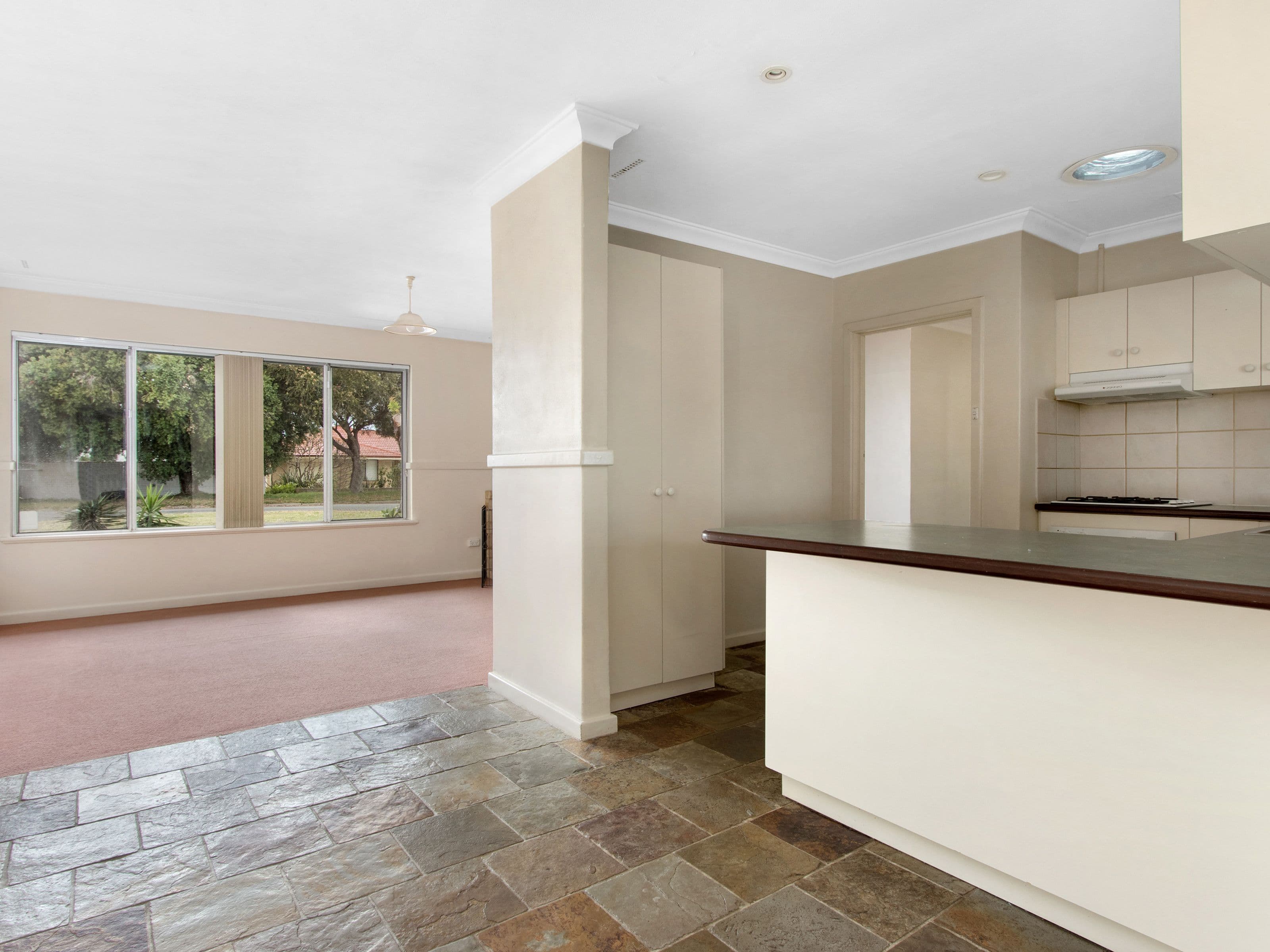 30 Wavelea Street, Safety Bay WA 6169, Safety Bay - Thumbnail 4