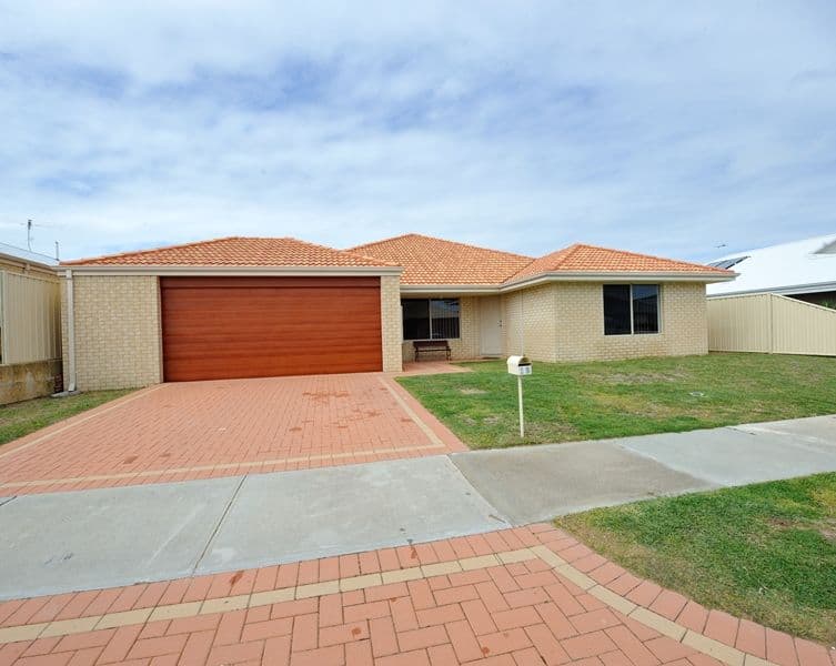 12 Lacrosse Vista, SECRET HARBOUR WA 6173, Secret Harbour - Image 1
