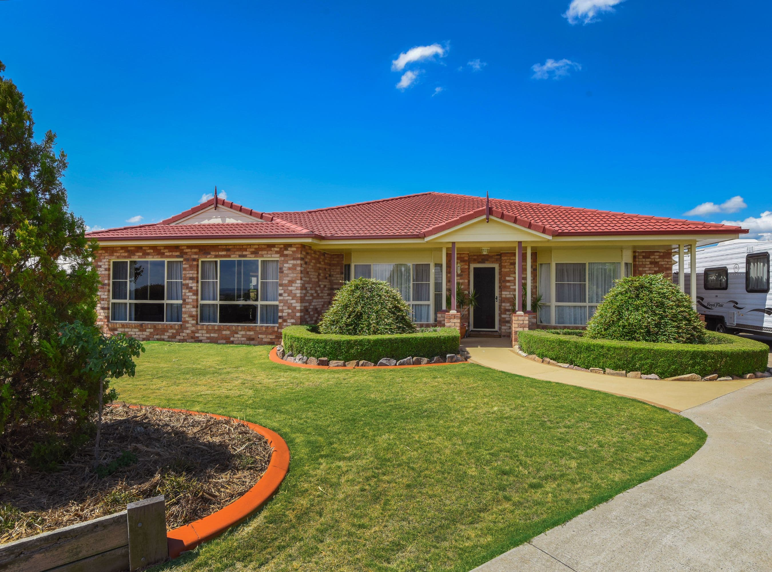 9 Jacqueline Street, Glenvale QLD 4350, Glenvale - Image 1