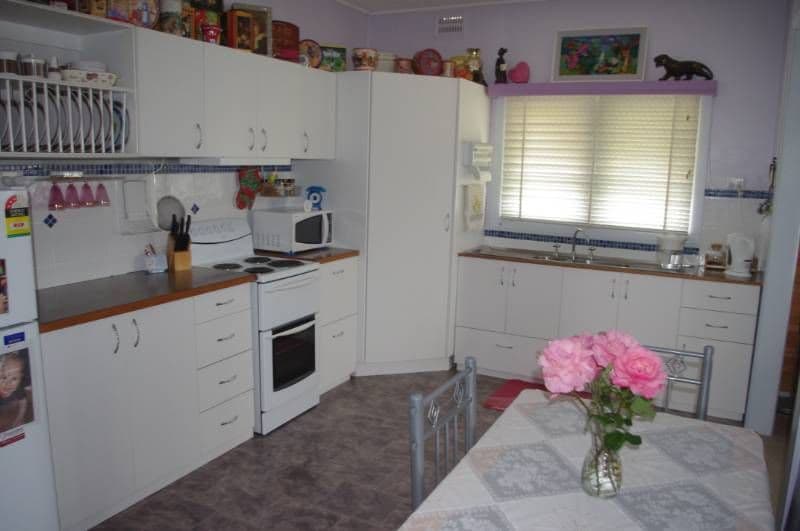 17 Frazer Street, ASHFORD NSW 2361, Ashford - Thumbnail 2