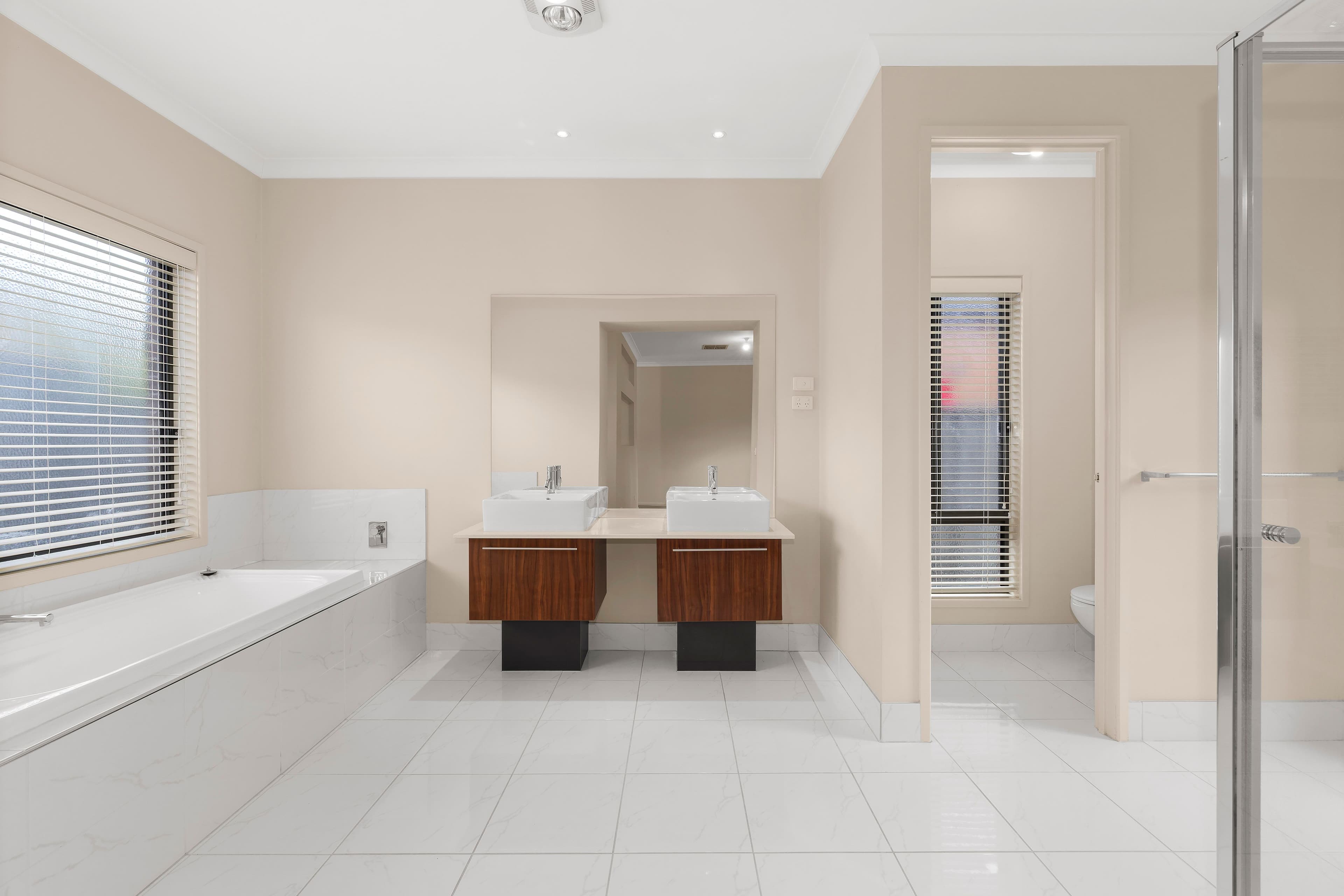 9 Jupiter Avenue, Mernda VIC 3754, Mernda - Thumbnail 5