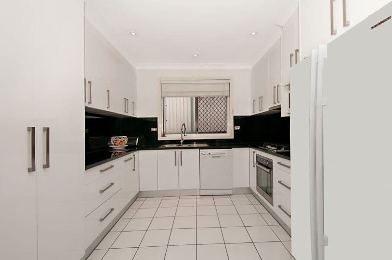 4 Brora Court, MERRIMAC QLD 4226, Merrimac - Thumbnail 4