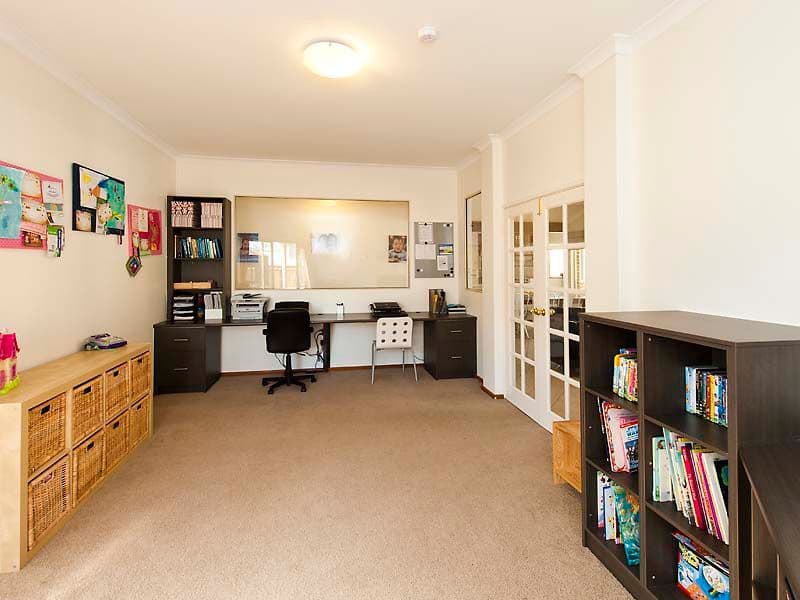 4 Nicoli Place, BALDIVIS WA 6171, Baldivis - Thumbnail 6