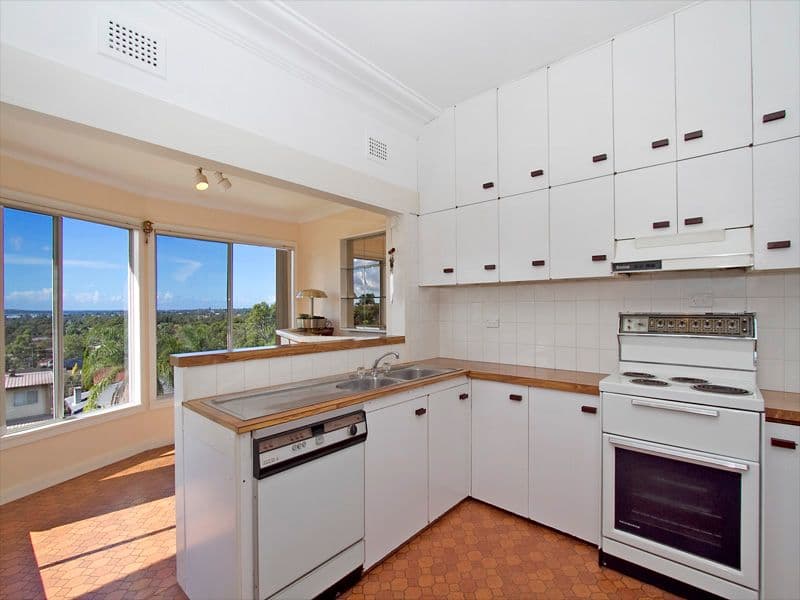22  Henry Avenue, SYLVANIA NSW 2224, Sylvania - Thumbnail 4