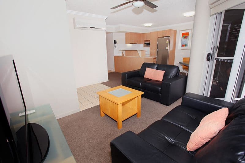 10 Edward Street, ALEXANDRA HEADLAND QLD 4572, Alexandra Headland - Thumbnail 4