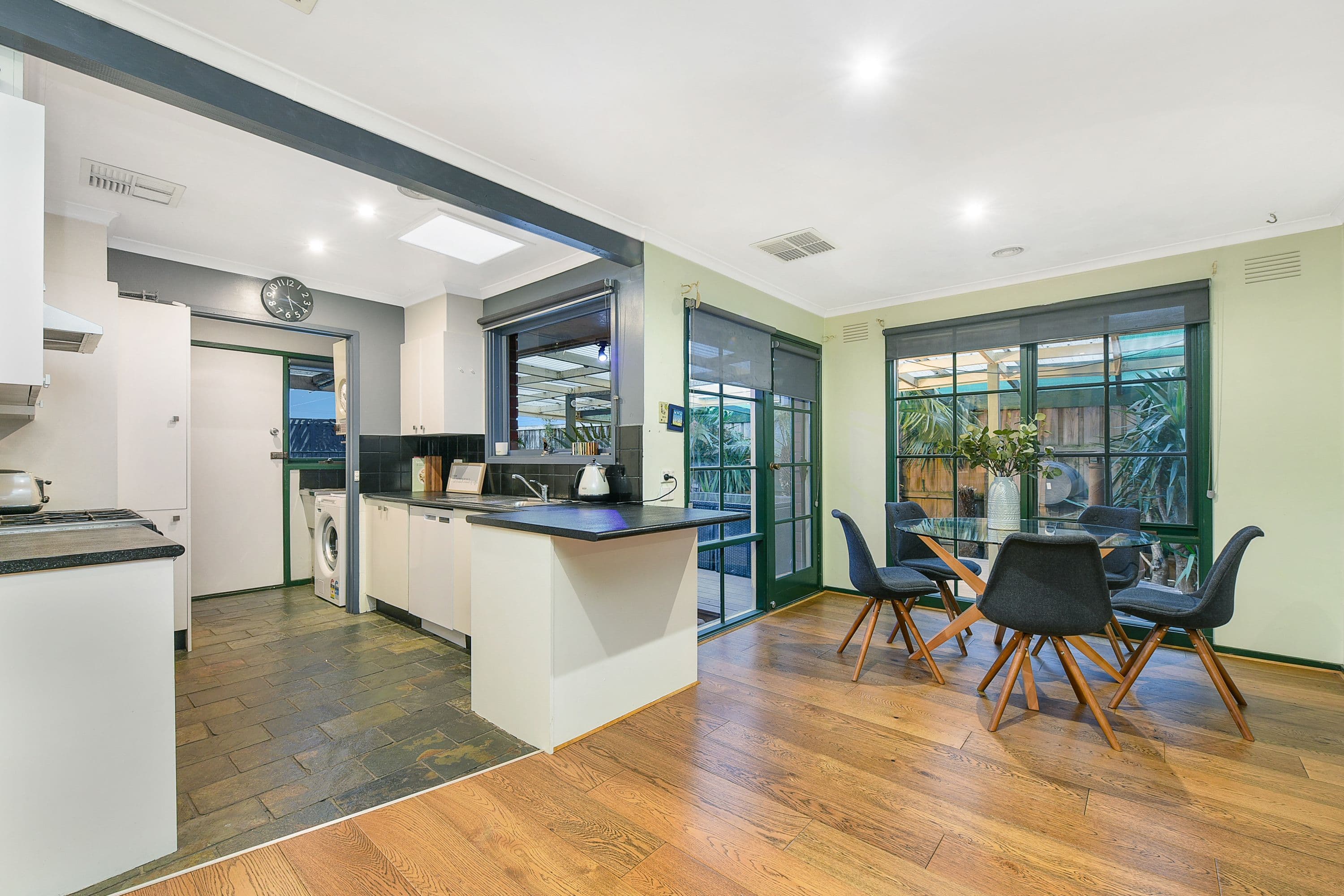 2 Glenelg Drive, Clayton South VIC 3169, Clayton South - Thumbnail 5