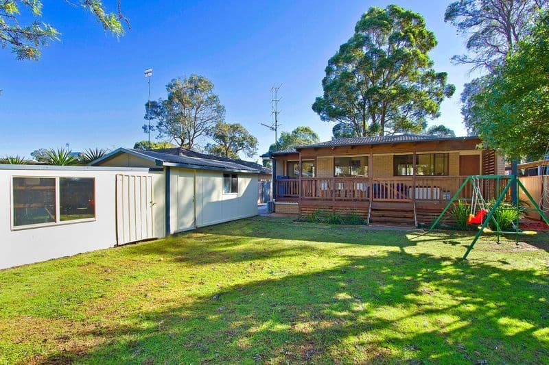 8 St James Avenue, BERKELEY VALE NSW 2261, Berkeley Vale - Thumbnail 5