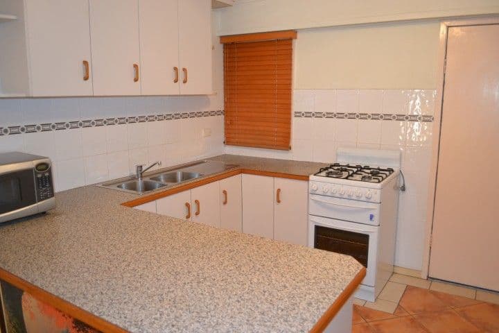 21 Charles Street, WEST GLADSTONE QLD 4680, West Gladstone - Image 1
