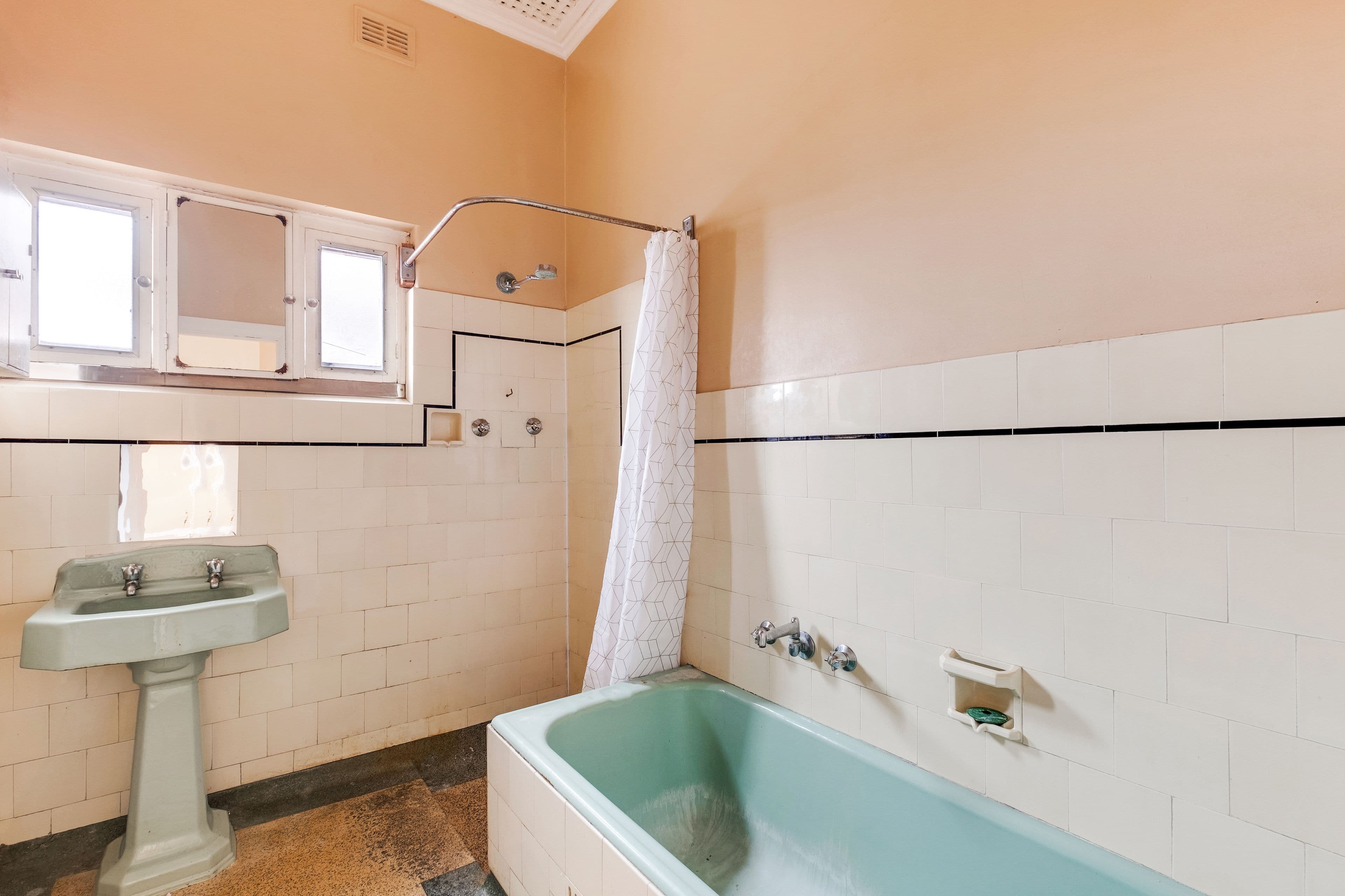 4 Athlone Street, Woodville South SA 5011, Woodville South - Thumbnail 7