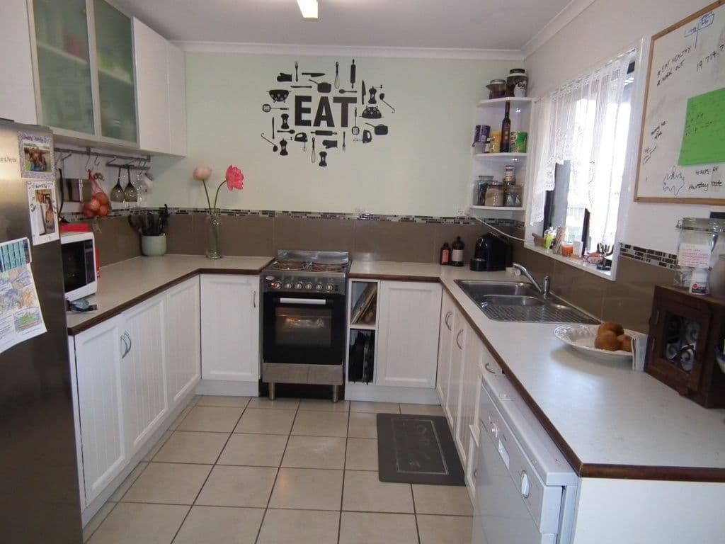 7 St Mungo Street, GRANVILLE QLD 4650, Granville - Thumbnail 2