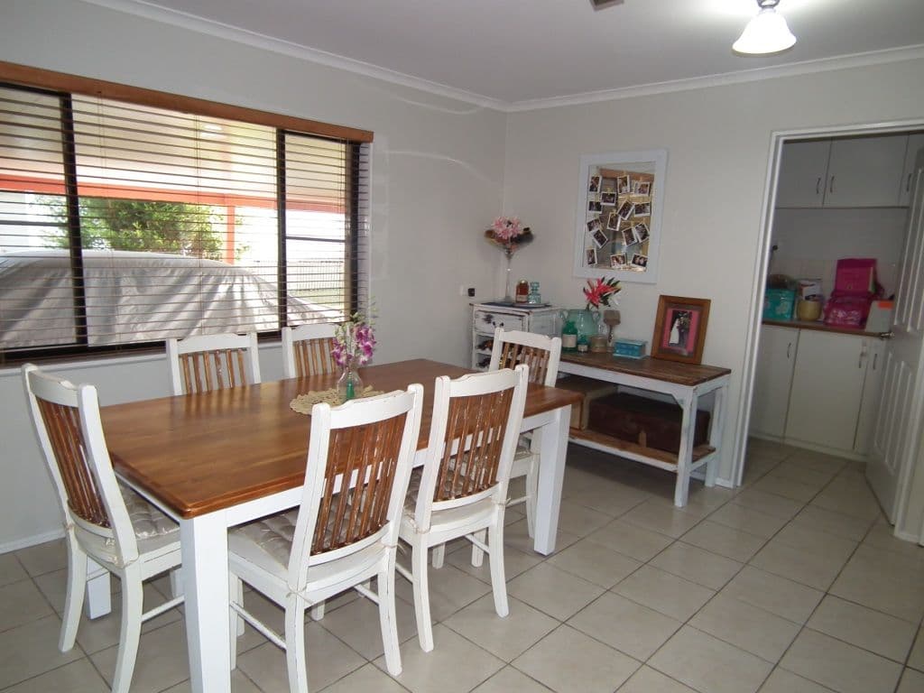 7 St Mungo Street, GRANVILLE QLD 4650, Granville - Thumbnail 5