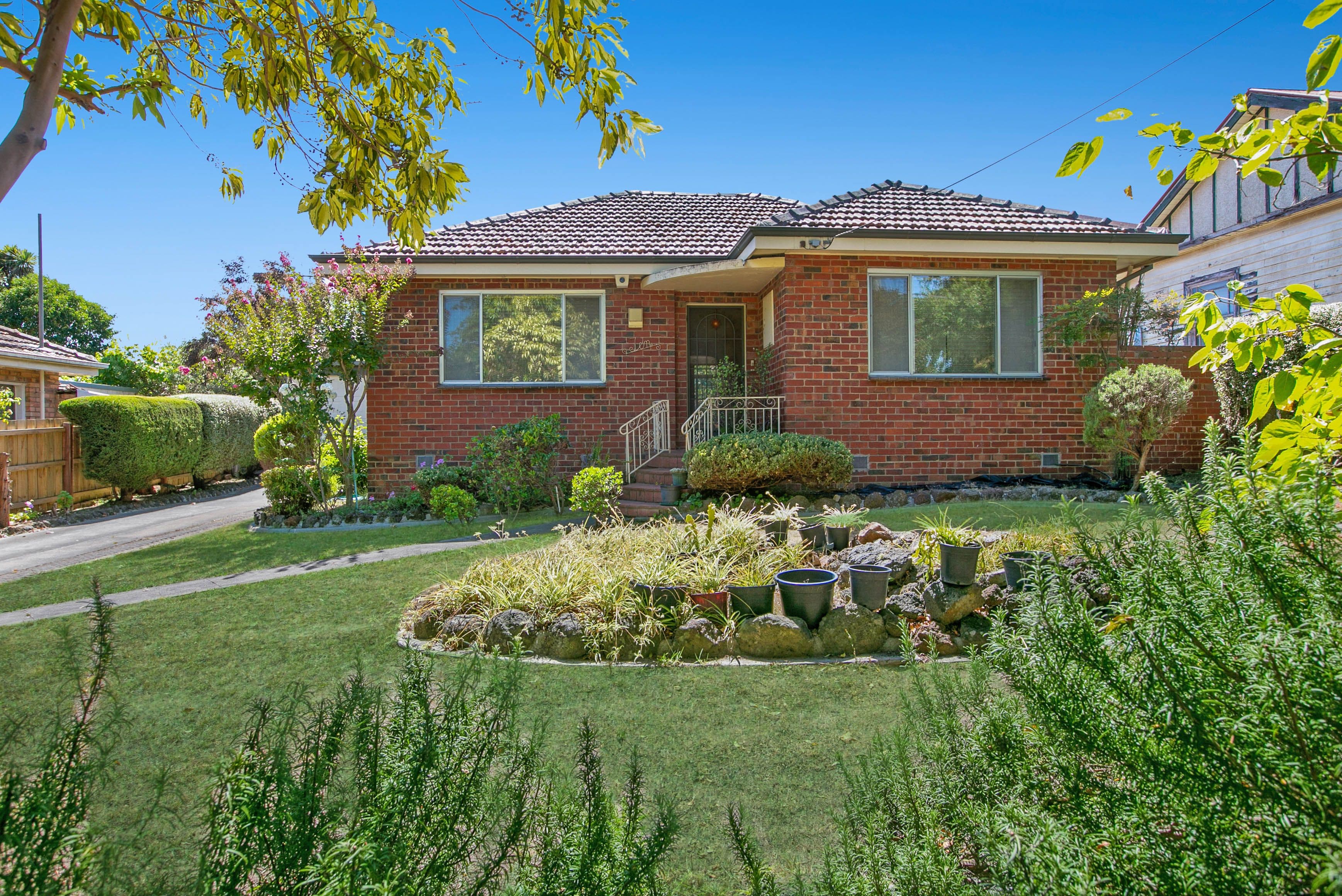 10 Lloyd Street, Heidelberg Heights VIC 3081, Heidelberg Heights - Image 1