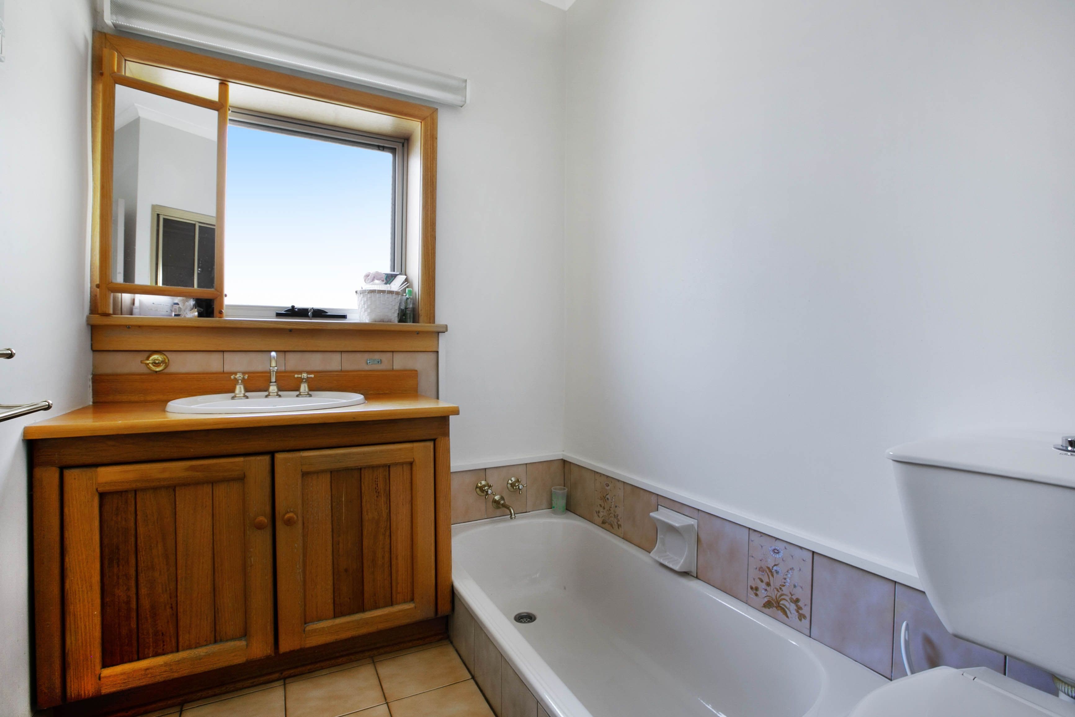10 Lloyd Street, Heidelberg Heights VIC 3081, Heidelberg Heights - Thumbnail 8