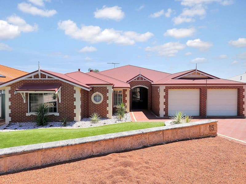 35 Cupello Drive, SWAN VIEW WA 6056, Swan View - Thumbnail 2