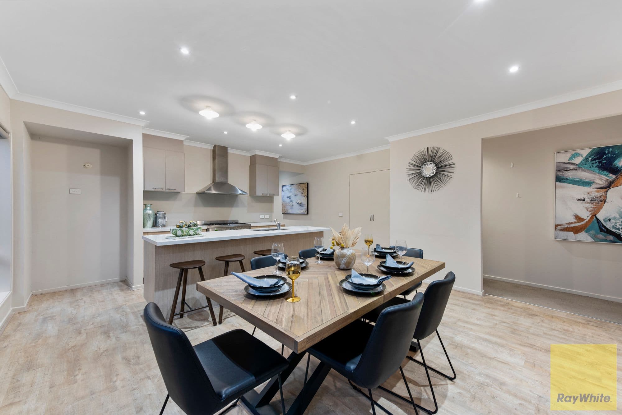4 HILLCREST Parade, Tarneit VIC 3029, Tarneit - Thumbnail 8