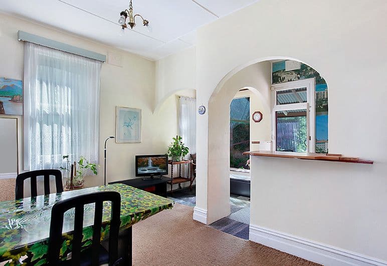 8 View Street, Queens Park - Thumbnail 4