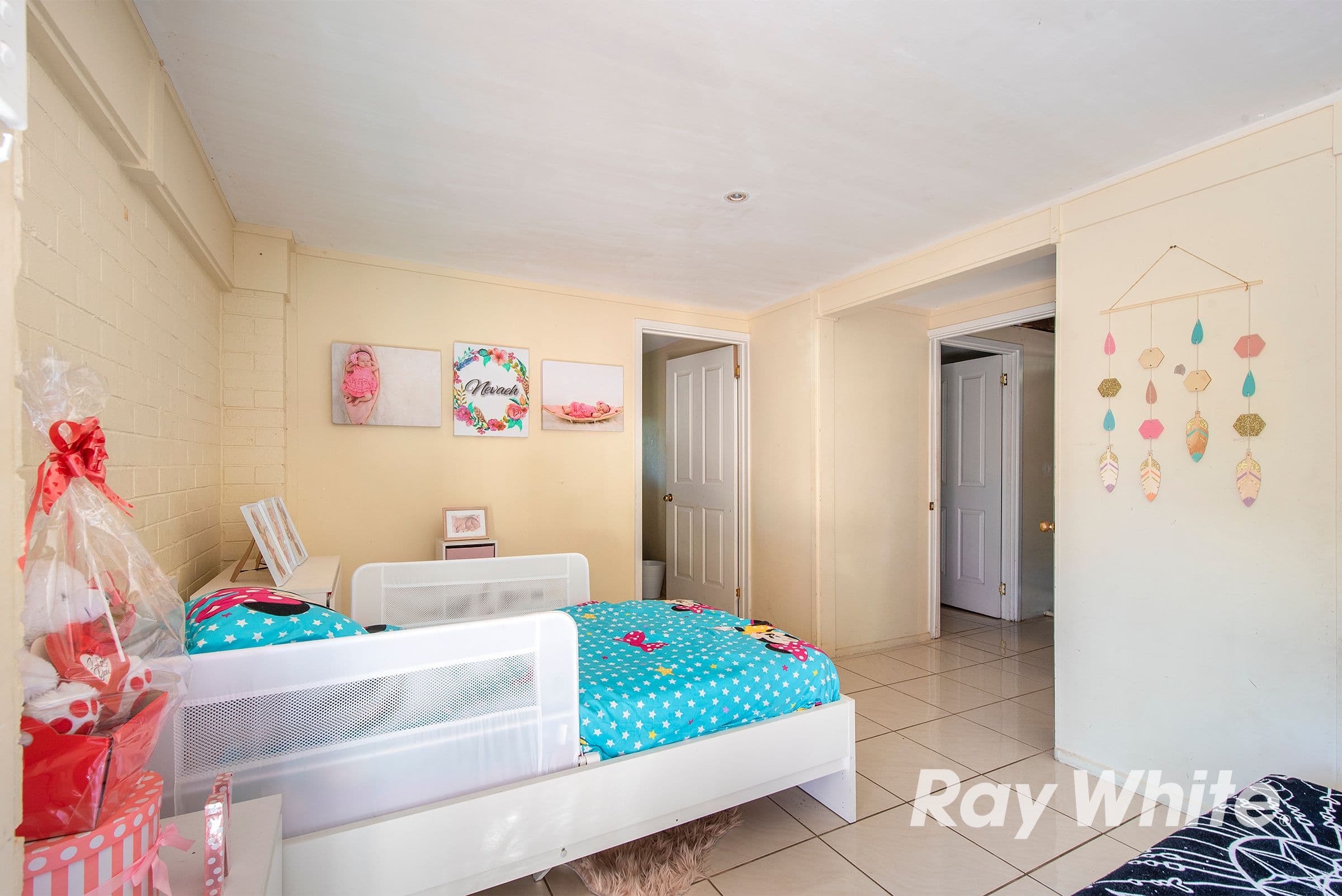 24 Ariel Avenue, Kingston QLD 4114, Kingston - Thumbnail 8