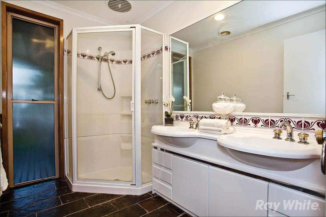 5 Nash Drive, Mulgrave VIC 3170, Mulgrave - Thumbnail 4