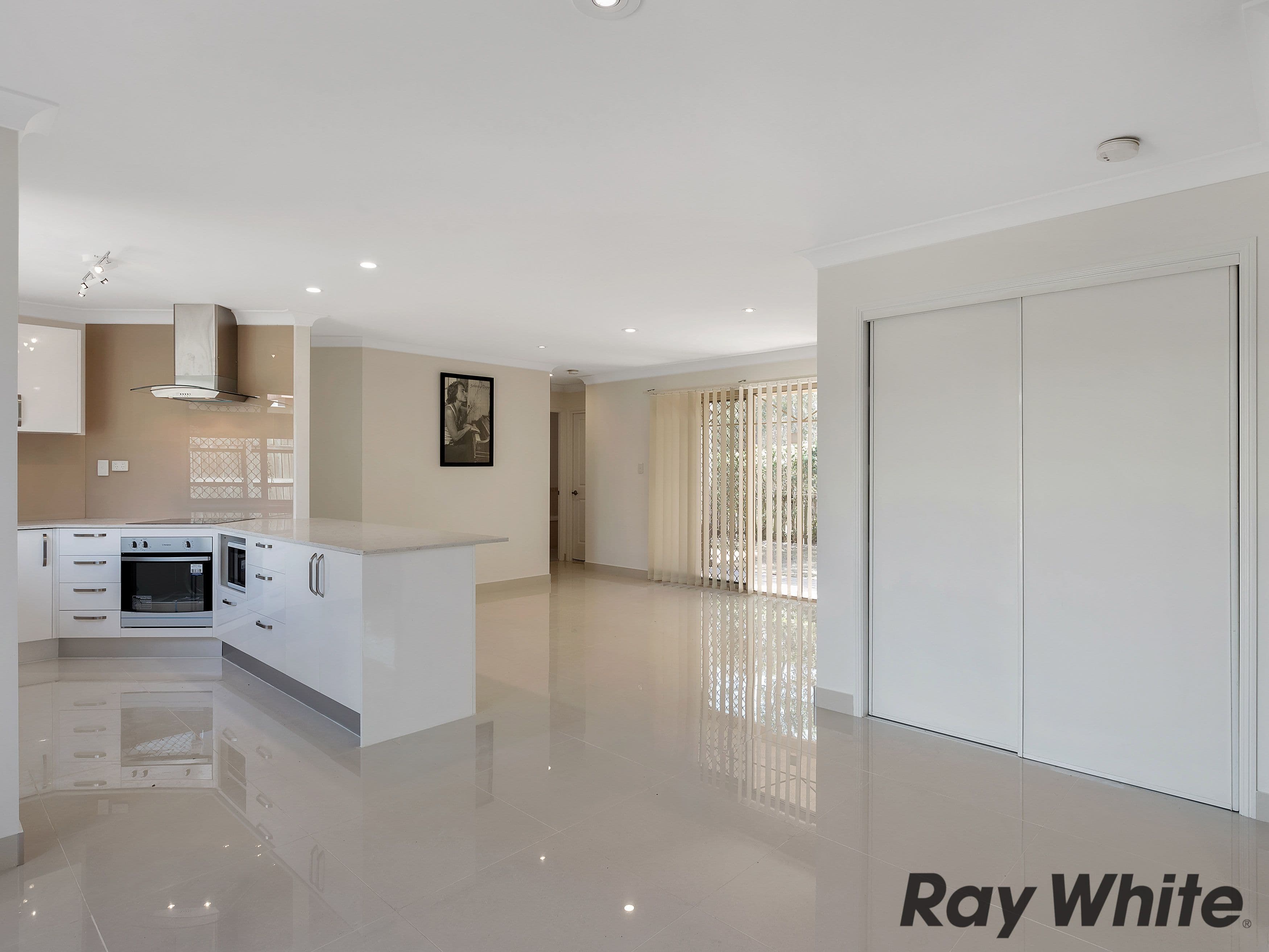 31 Sunflower Crescent, Calamvale QLD 4116, Calamvale - Thumbnail 3
