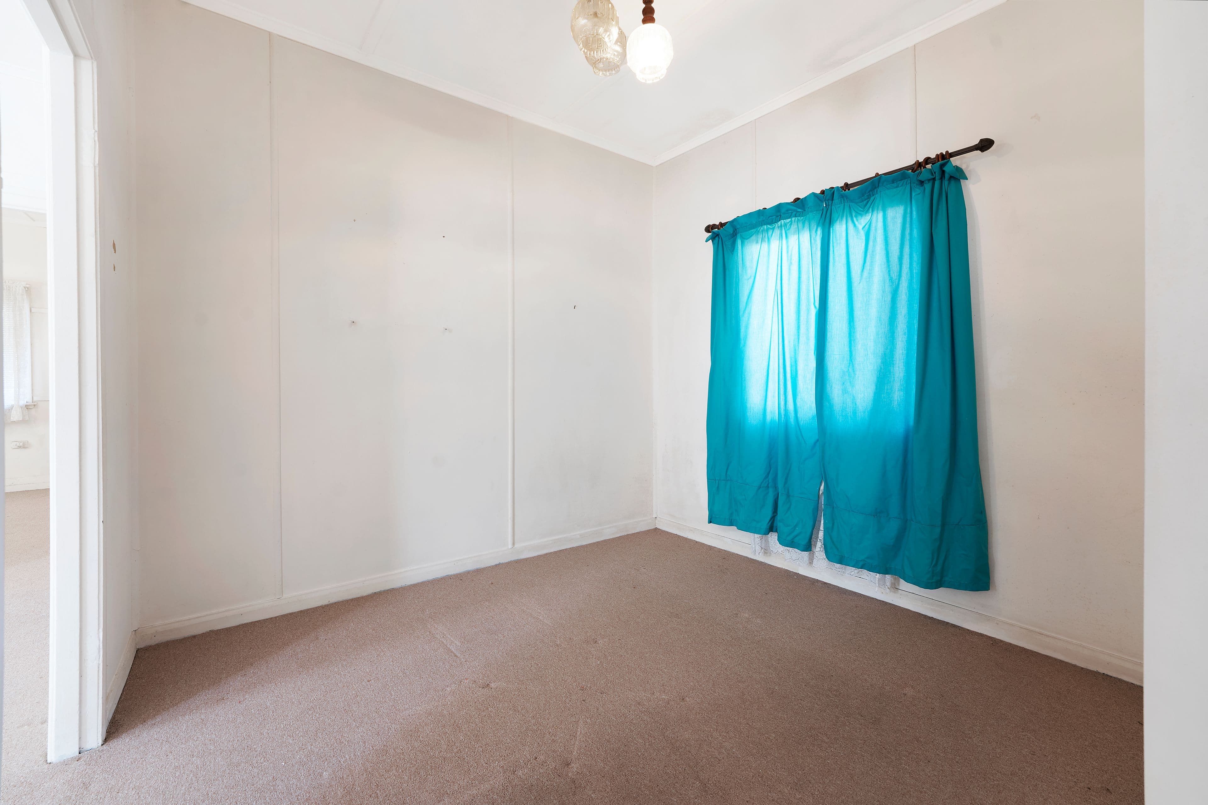 37 Tilley Street, Redcliffe QLD 4020, Redcliffe - Thumbnail 5