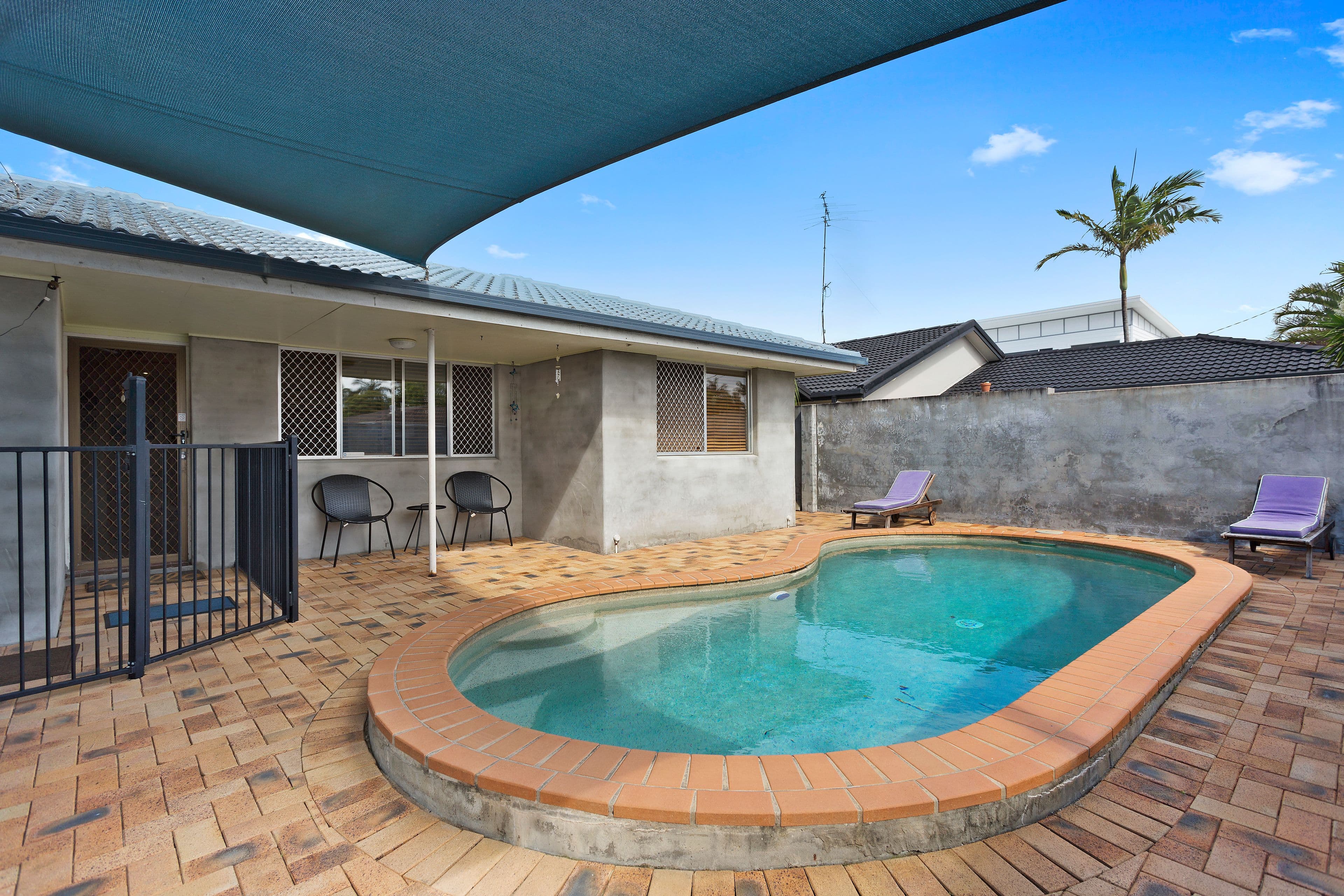 45 Aruma Avenue, Burleigh Waters QLD 4220, Burleigh Waters - Thumbnail 4