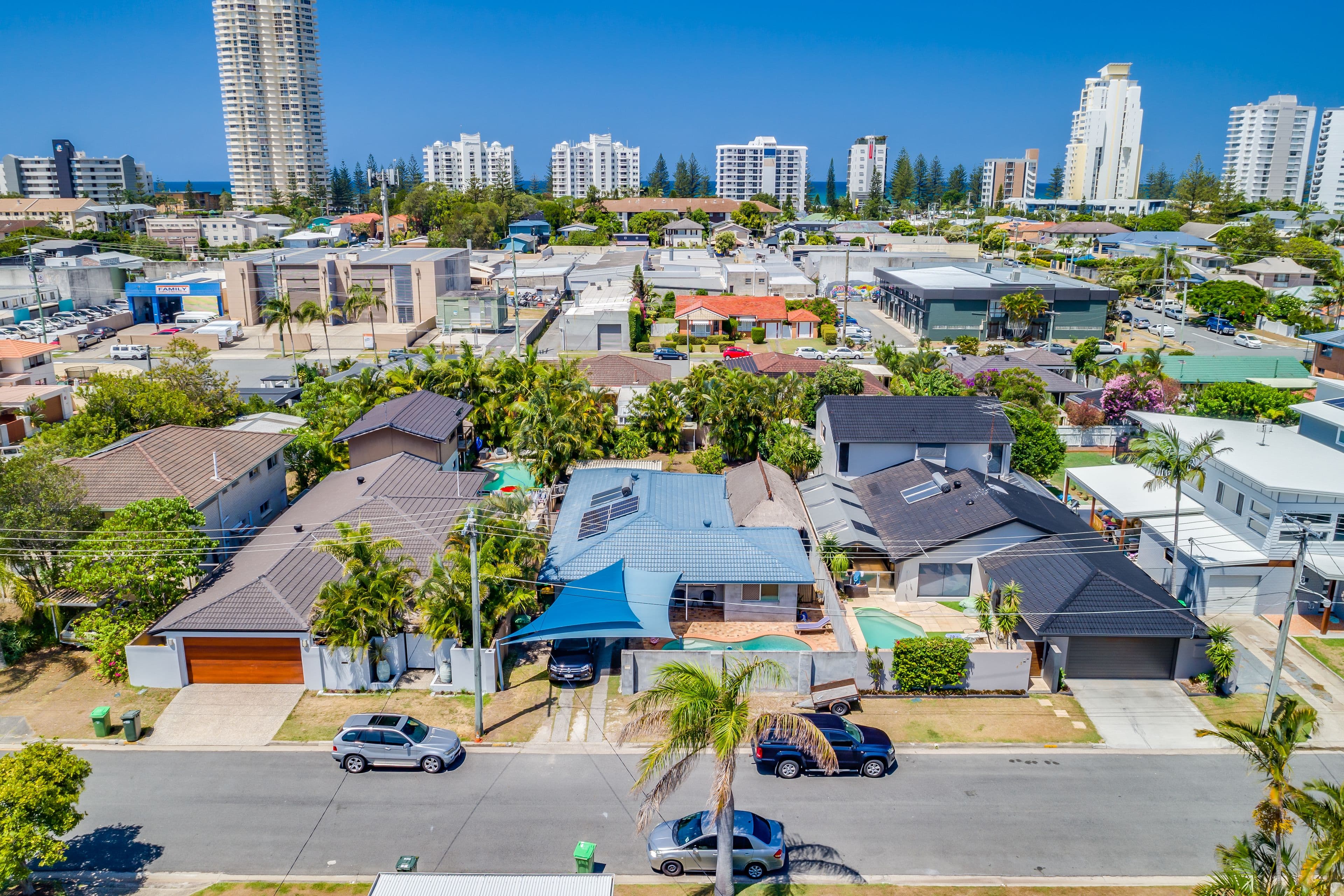 45 Aruma Avenue, Burleigh Waters QLD 4220, Burleigh Waters - Thumbnail 7