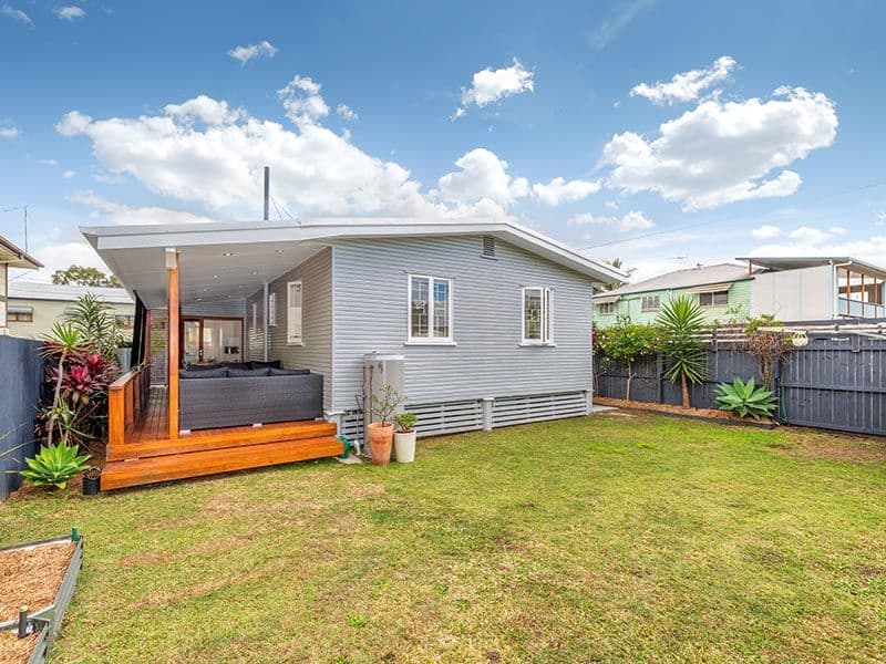 15 Almora Street, WOOLOOWIN QLD 4030, Wooloowin - Image 1