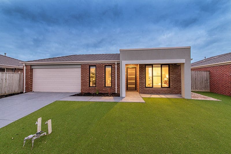 44 Dan Morgan Drive, Cranbourne East VIC 3977, Cranbourne East - Image 1