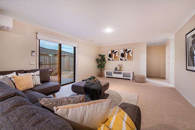 44 Dan Morgan Drive, Cranbourne East VIC 3977, Cranbourne East - Thumbnail 3