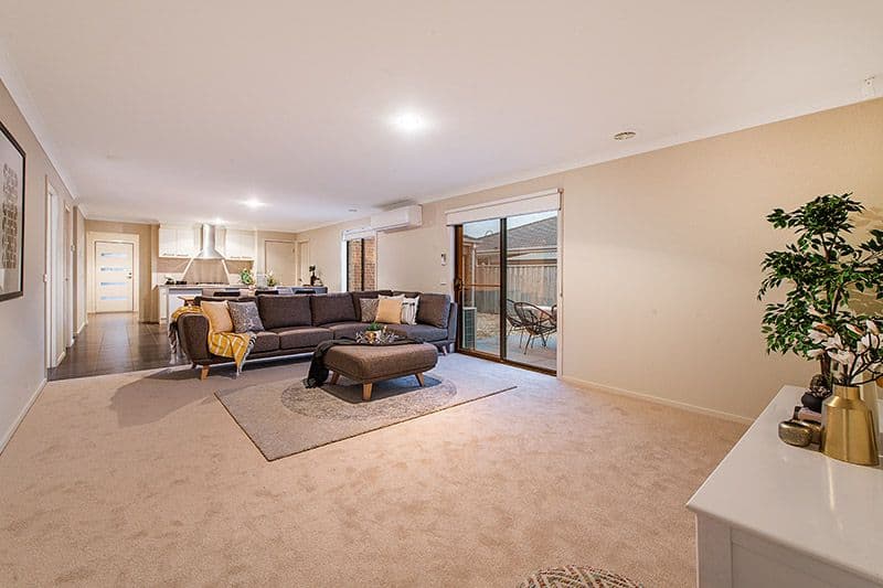 44 Dan Morgan Drive, Cranbourne East VIC 3977, Cranbourne East - Thumbnail 4
