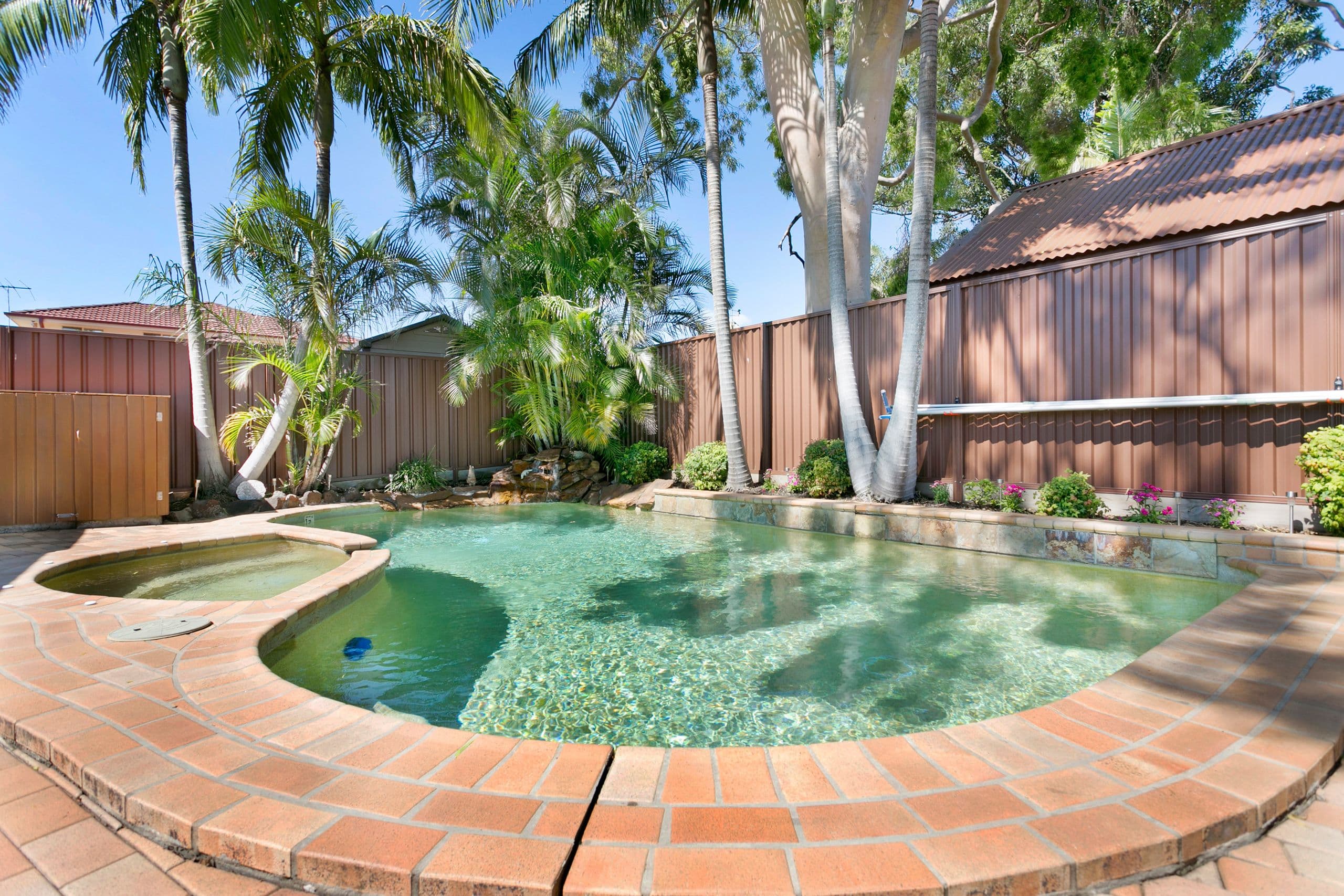 14 Tergur Crescent, Caringbah - Thumbnail 2