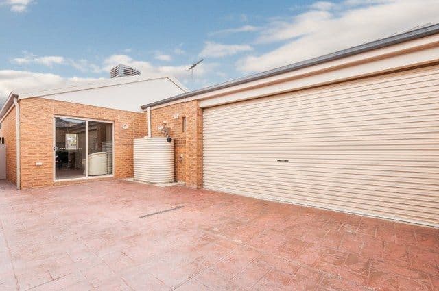 10 Hadley Lane, CRAIGIEBURN VIC 3064, Craigieburn - Thumbnail 6