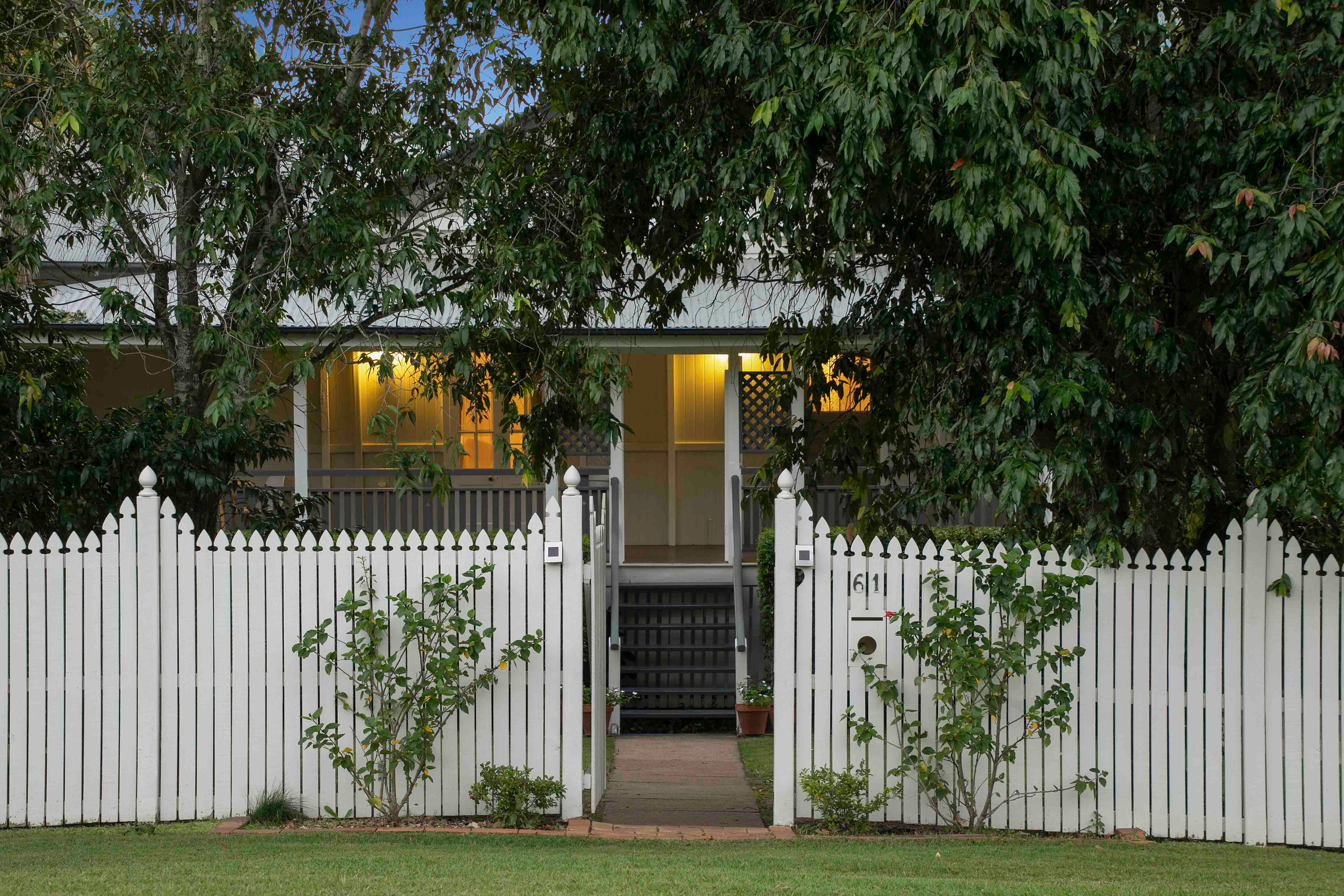 61 Menin Road, Corinda QLD 4075, Corinda - Thumbnail 2